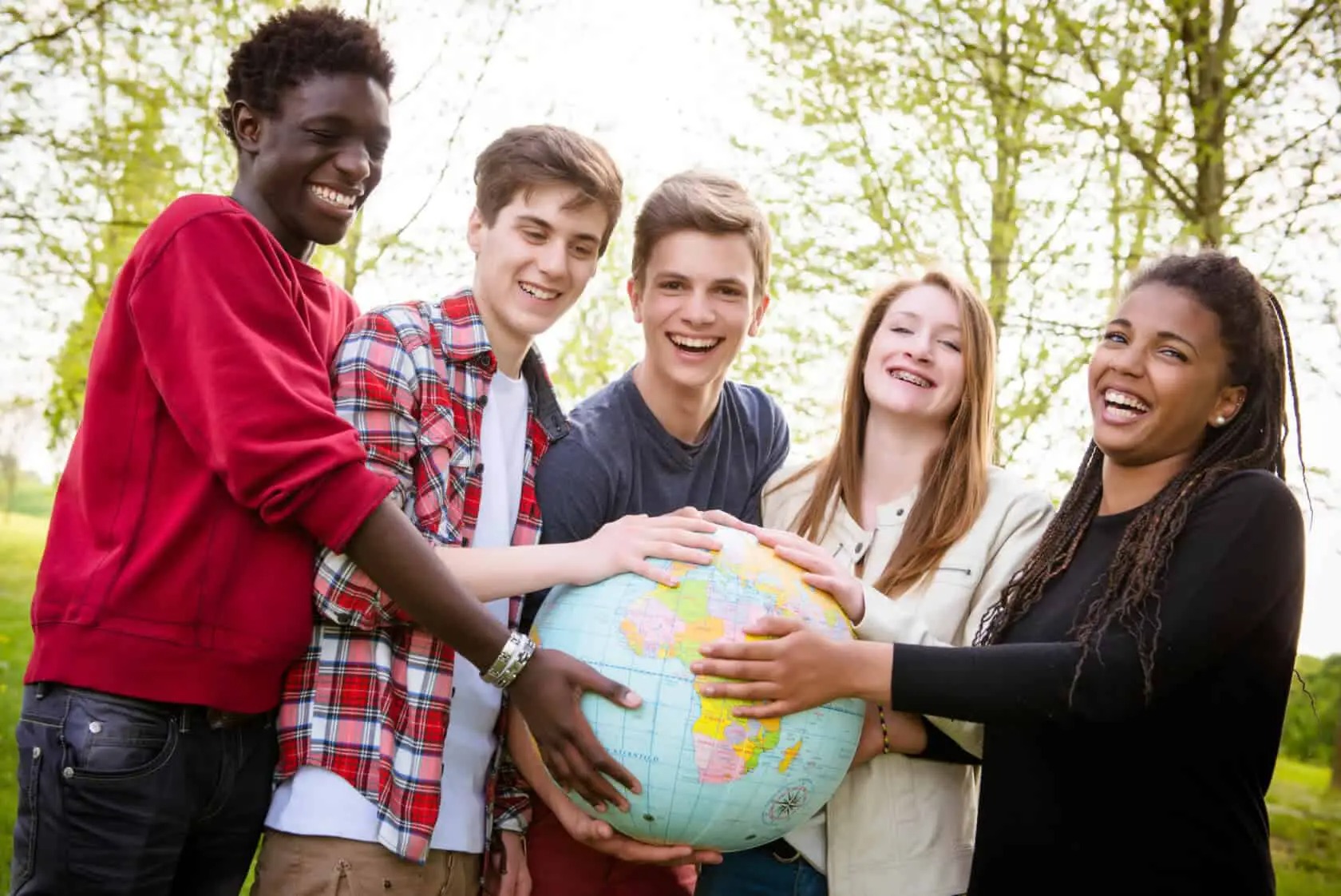 Udvekslingsstudentoplevelsen: En Rejse til Selvopdagelse og Kulturel Berigelse